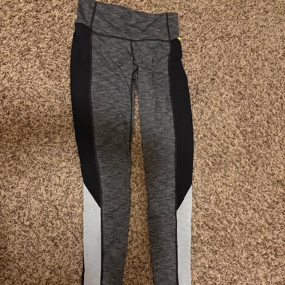Athleta Colorblock Revelation Tight Activewear Leggings XXS Xtra Xtra Small 2XS